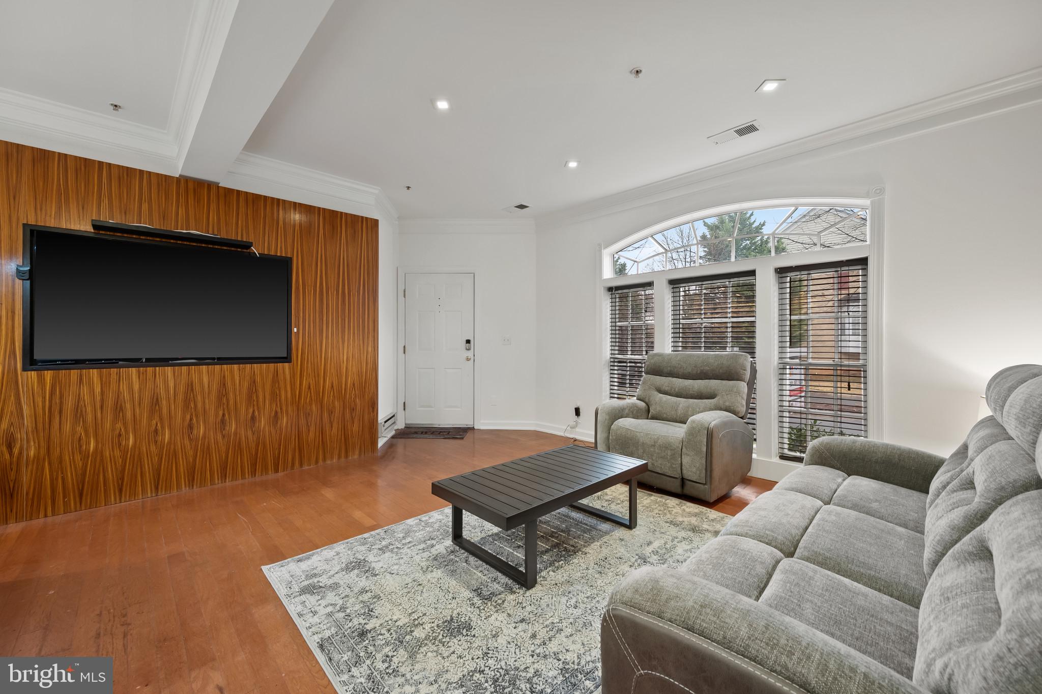 HIDDEN CREEK - Residential Lease