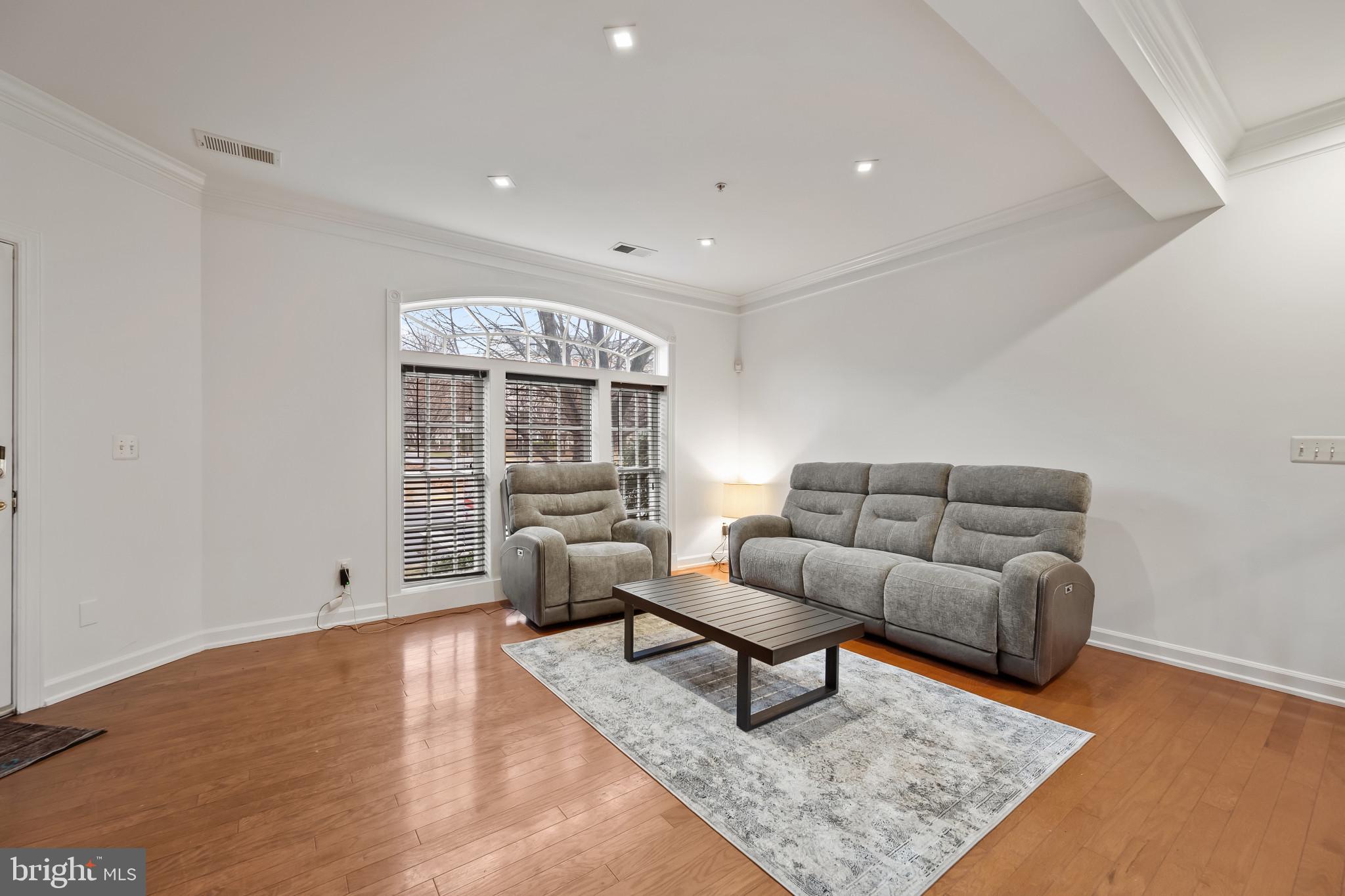 HIDDEN CREEK - Residential Lease