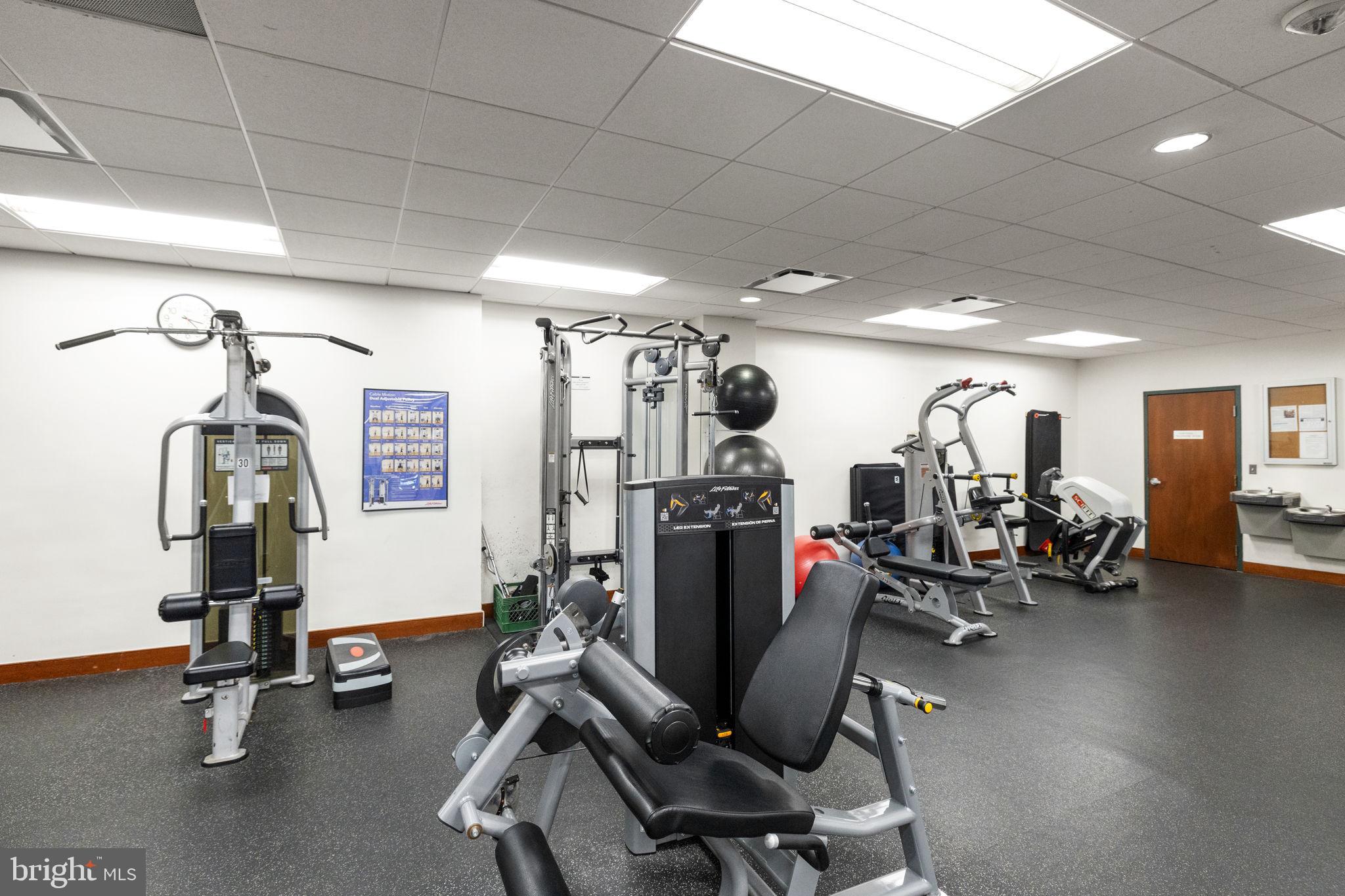 WATERGATE AT LANDMARK - Residential