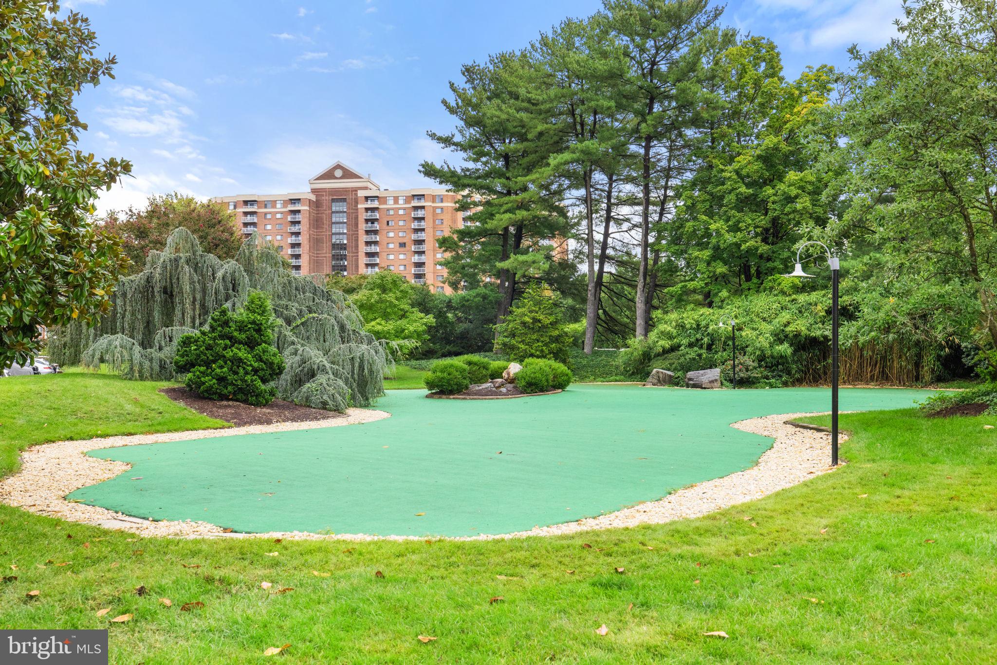 WATERGATE AT LANDMARK - Residential