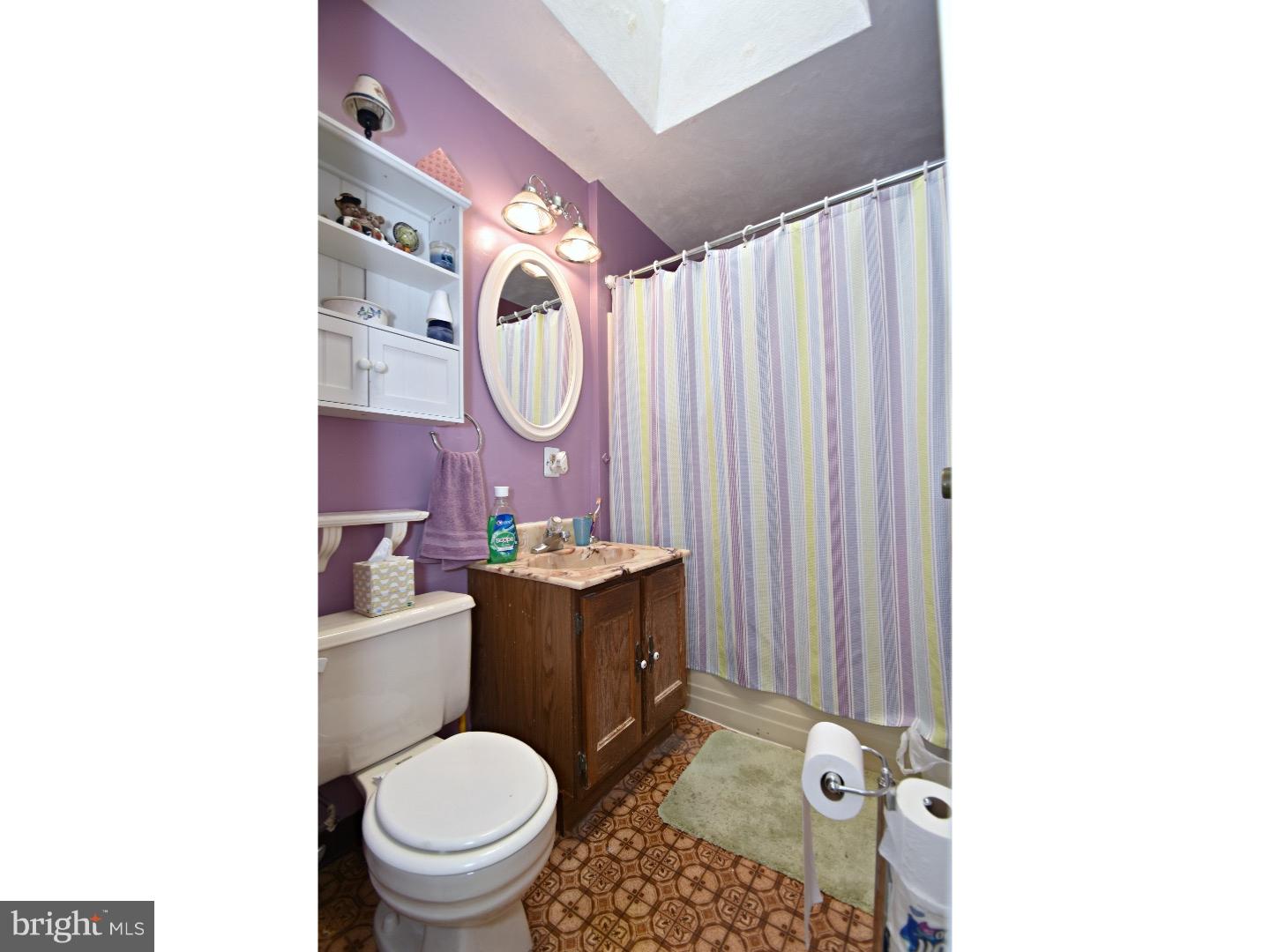 MAYFAIR (WEST) - Residential