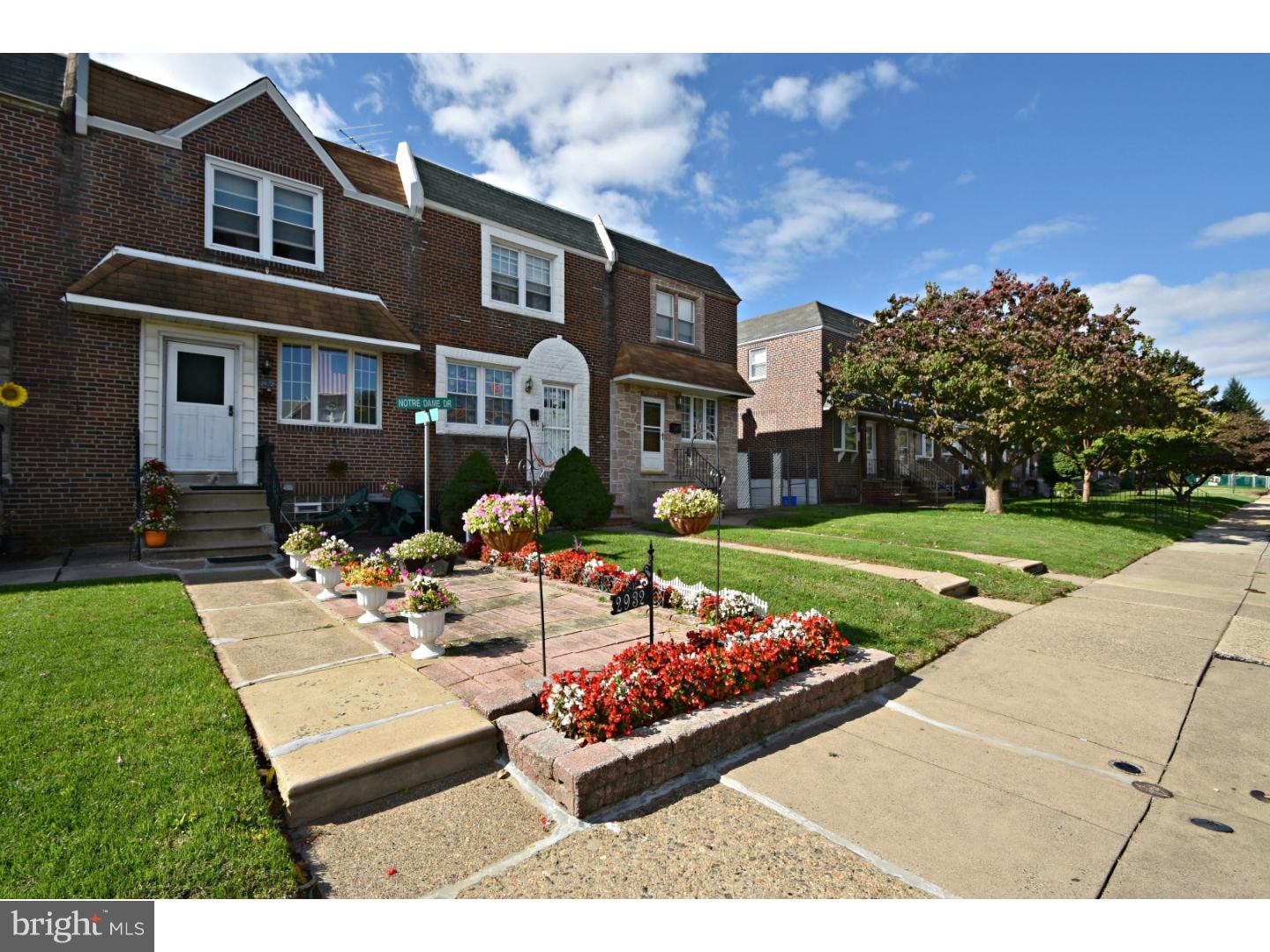 MAYFAIR (WEST) - Residential