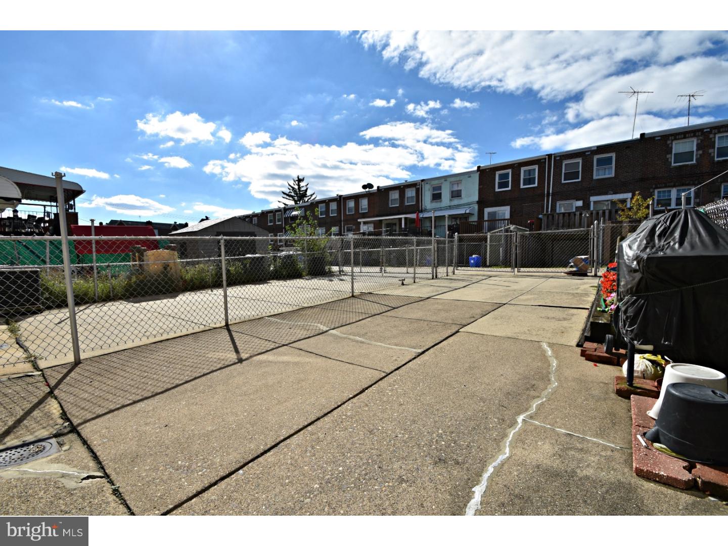 MAYFAIR (WEST) - Residential