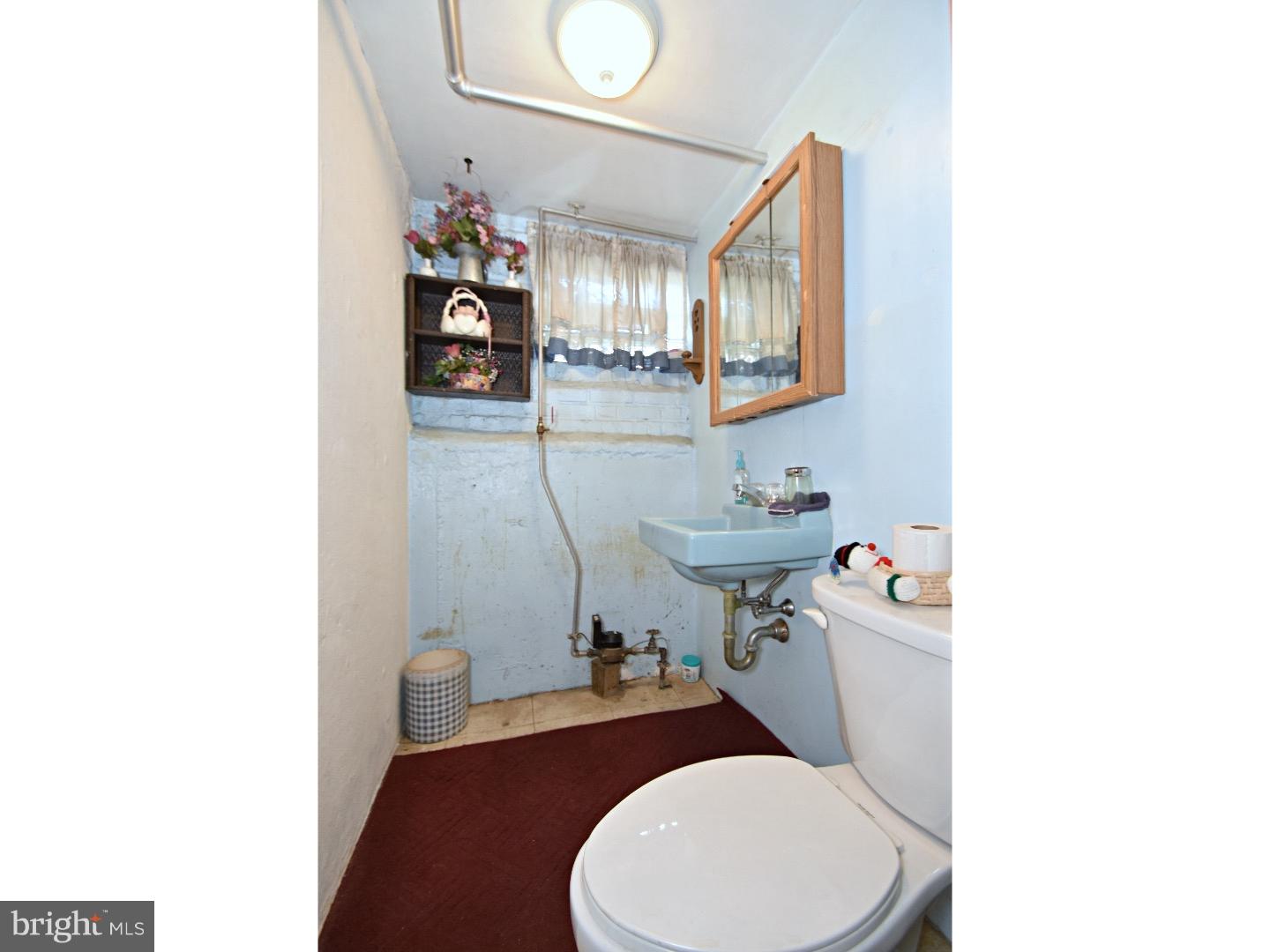 MAYFAIR (WEST) - Residential