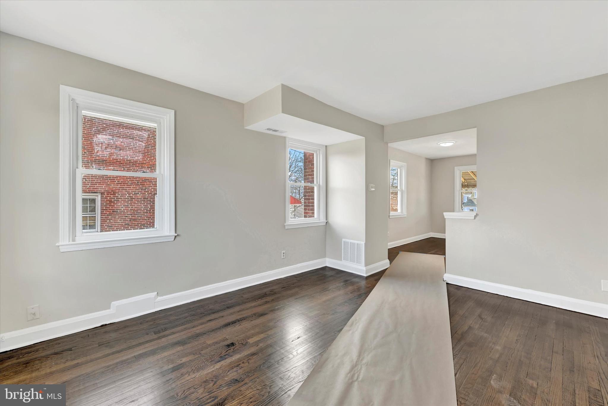 RIVERSIDE - Residential