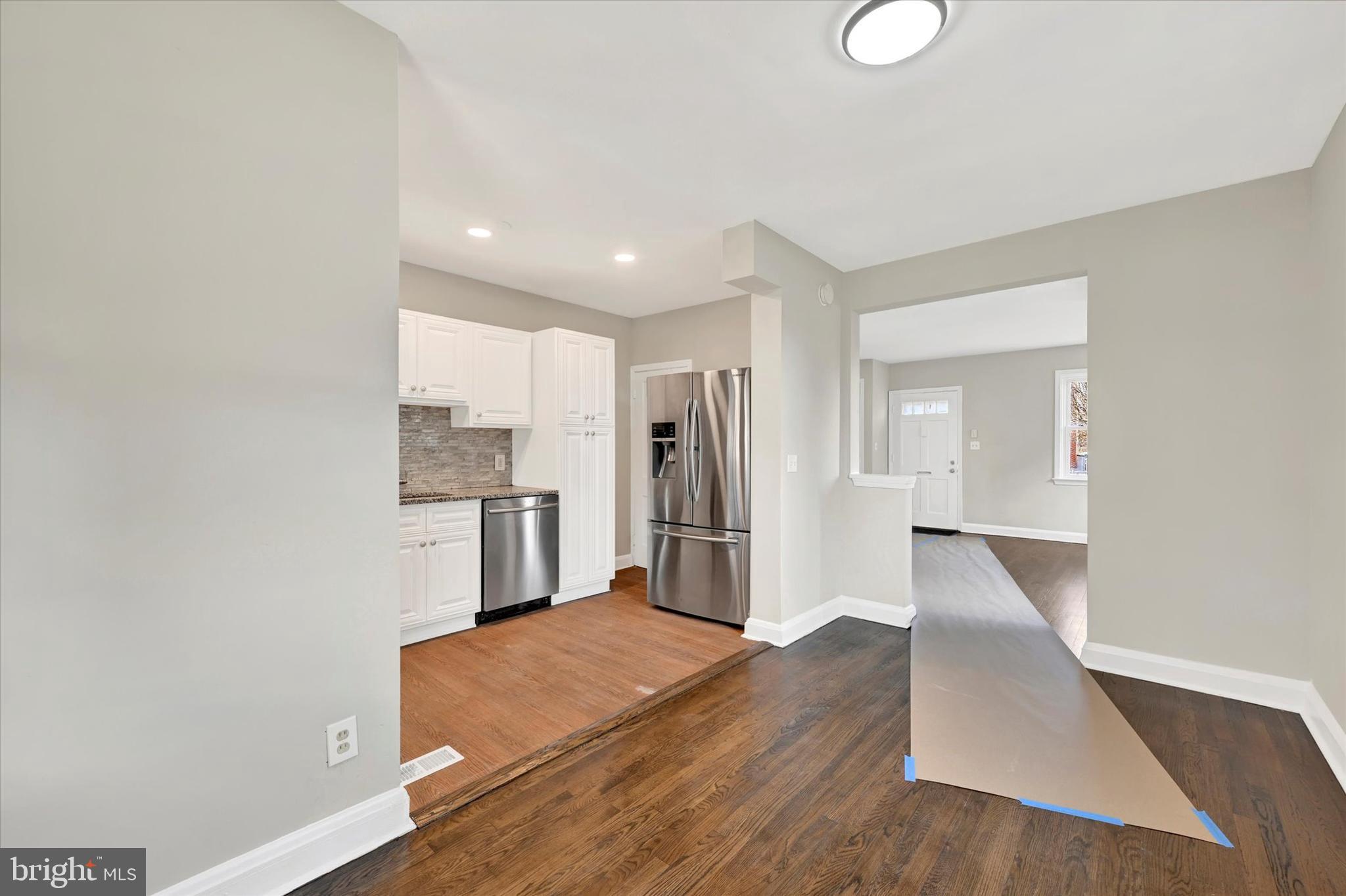 RIVERSIDE - Residential