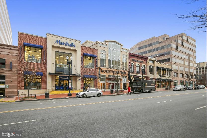 FRIENDSHIP HEIGHTS - Residential Lease