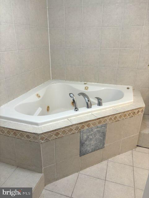 FRIENDSHIP HEIGHTS - Residential Lease