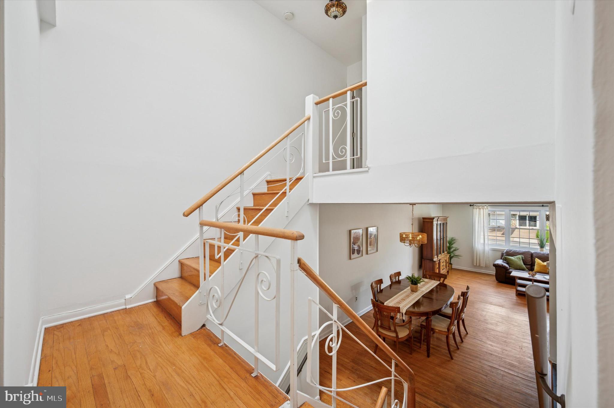 ROXBOROUGH - Residential