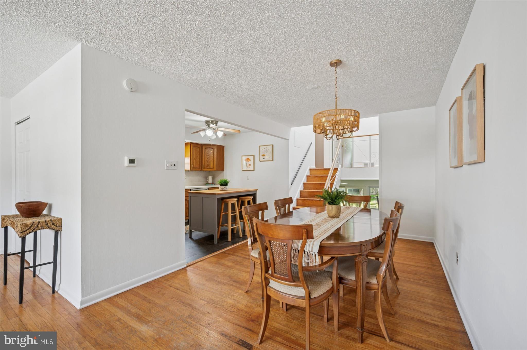 ROXBOROUGH - Residential