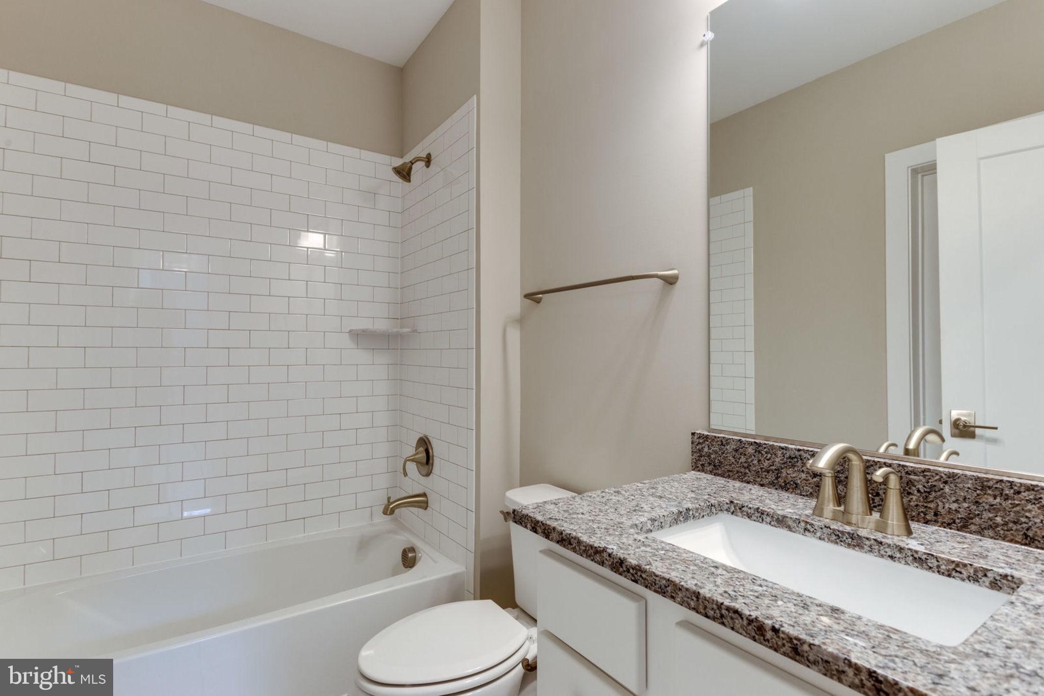 TUCKAHOE VILLAGE - Residential