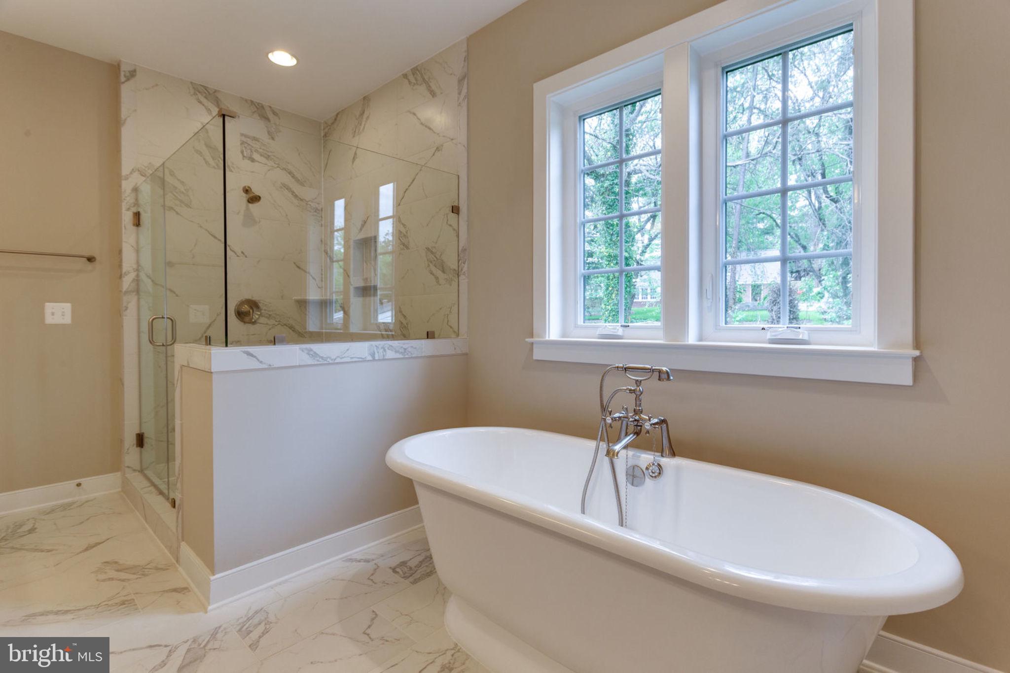 TUCKAHOE VILLAGE - Residential