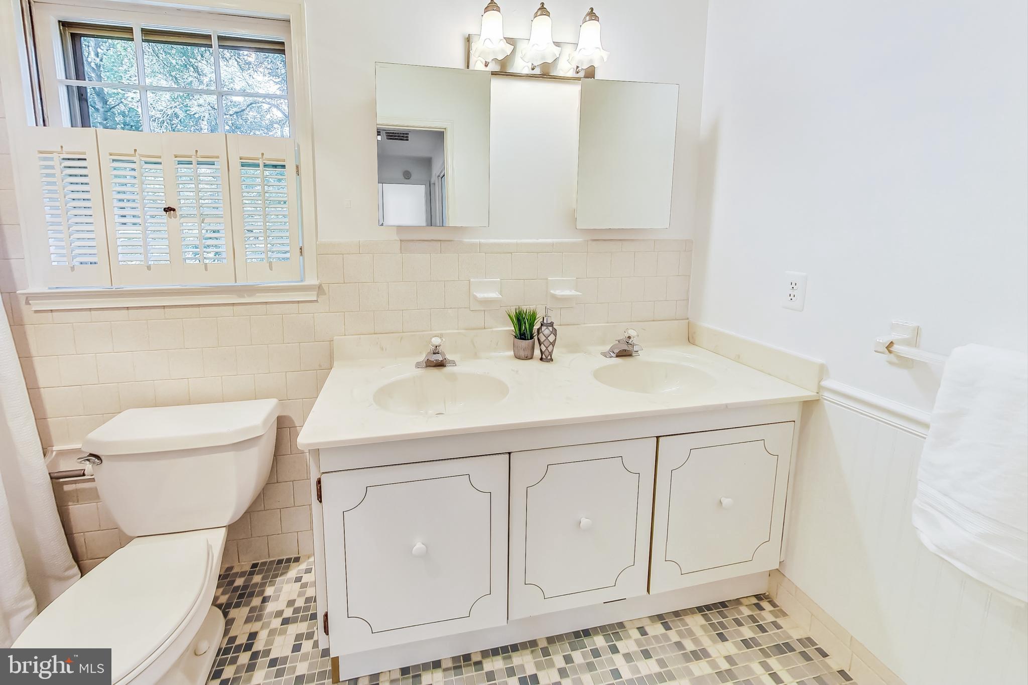 STRATFORD LANDING - Residential