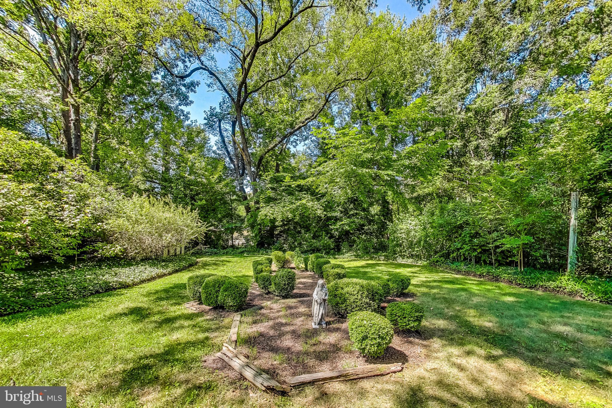 STRATFORD LANDING - Residential