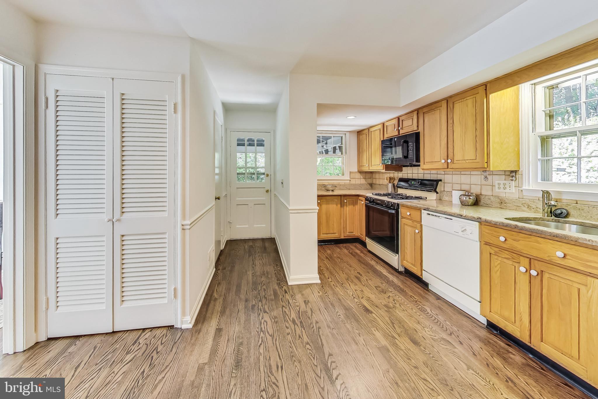 STRATFORD LANDING - Residential