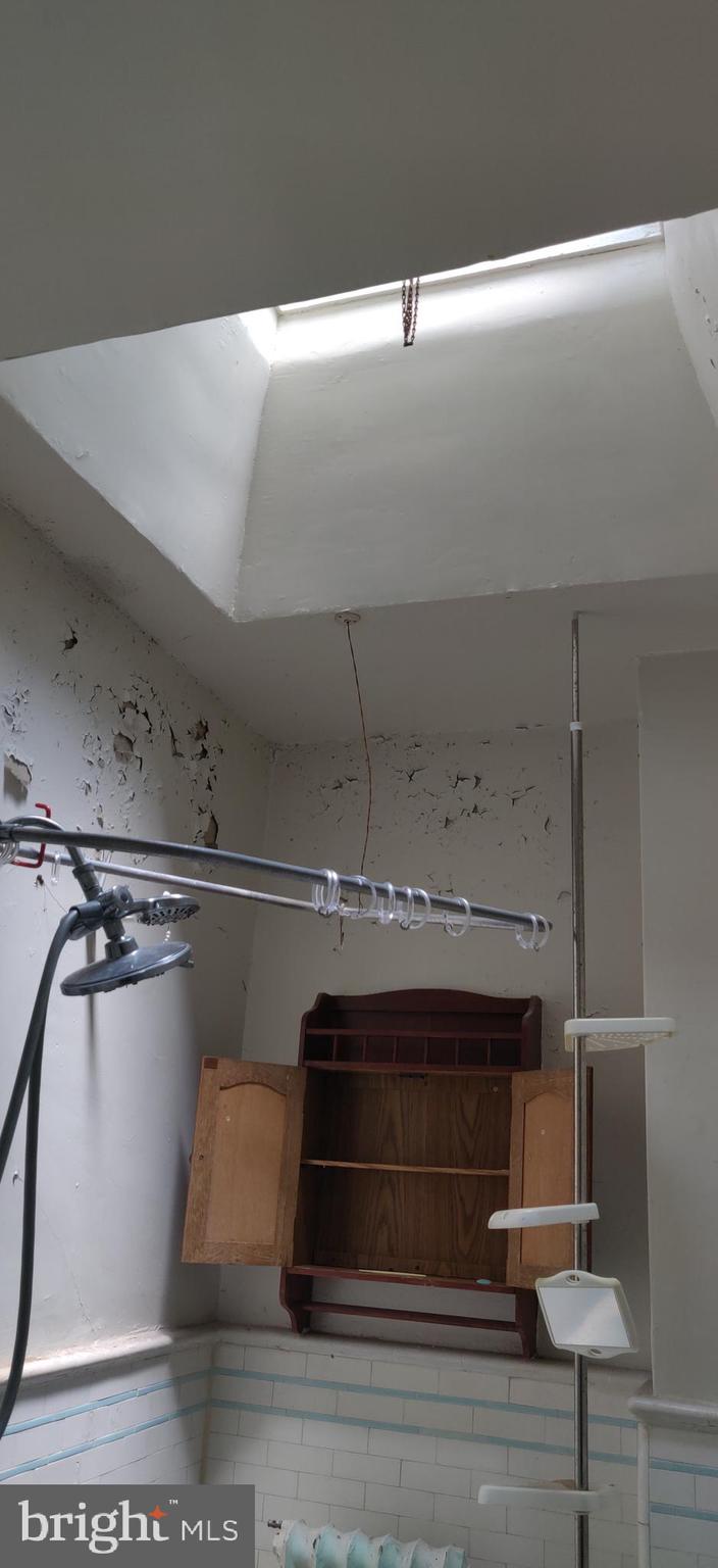 OAK LANE - Residential