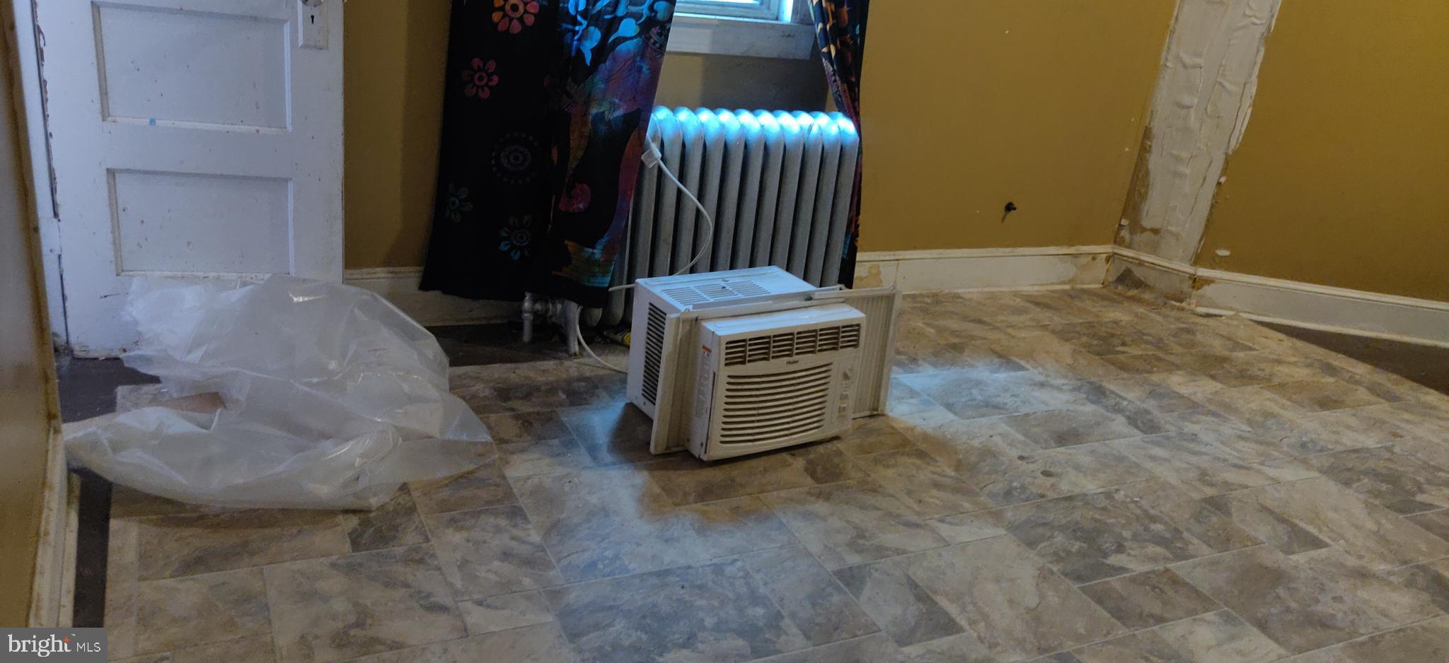 OAK LANE - Residential