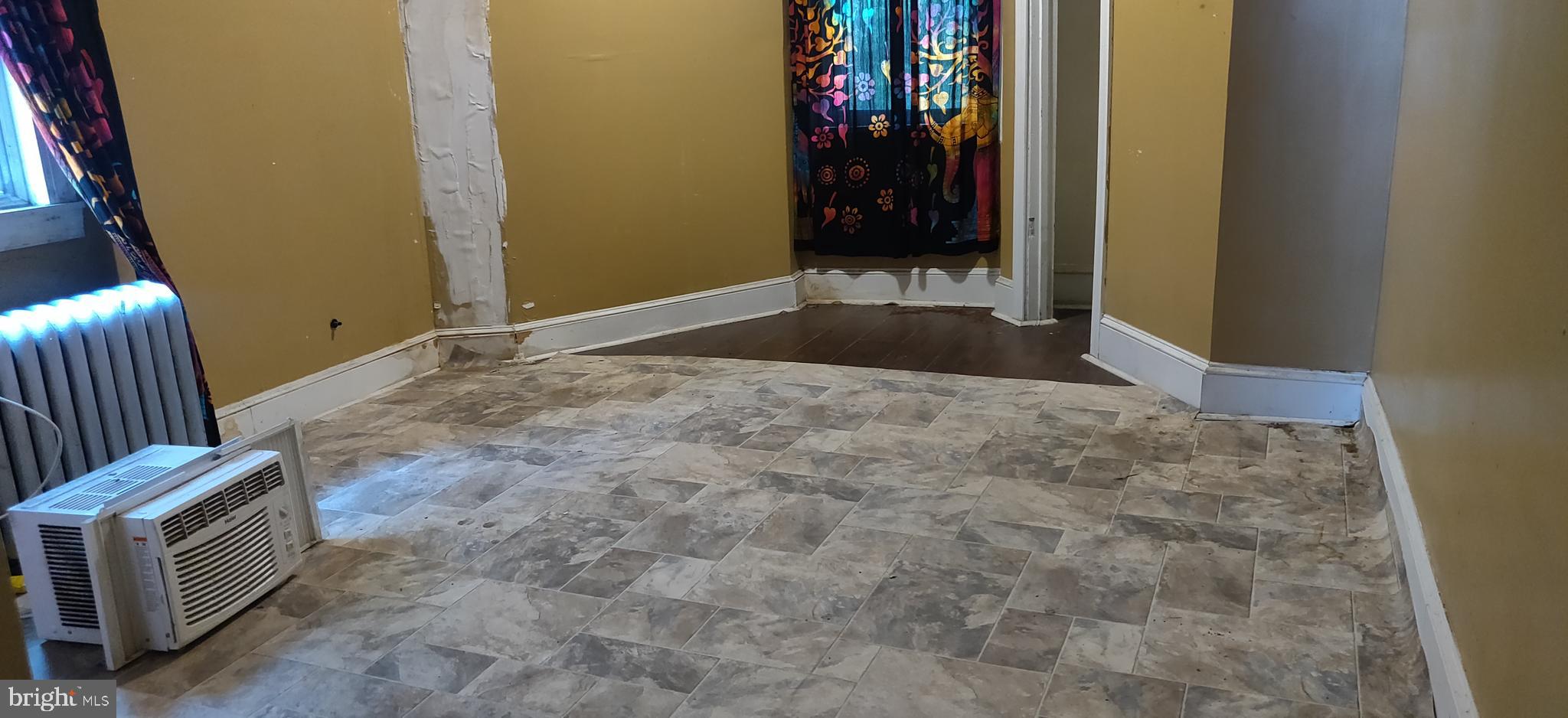 OAK LANE - Residential