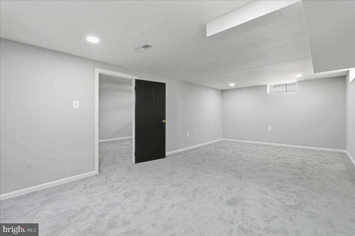 NEWFIELD - Residential