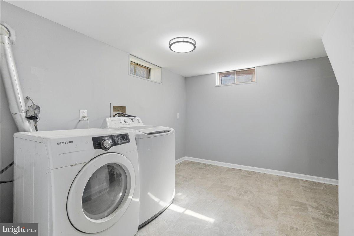 NEWFIELD - Residential