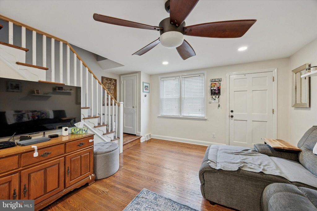 Photo of 283 Westbrook Drive, CLIFTON HEIGHTS, PA 19018 (MLS # PADE2102094)