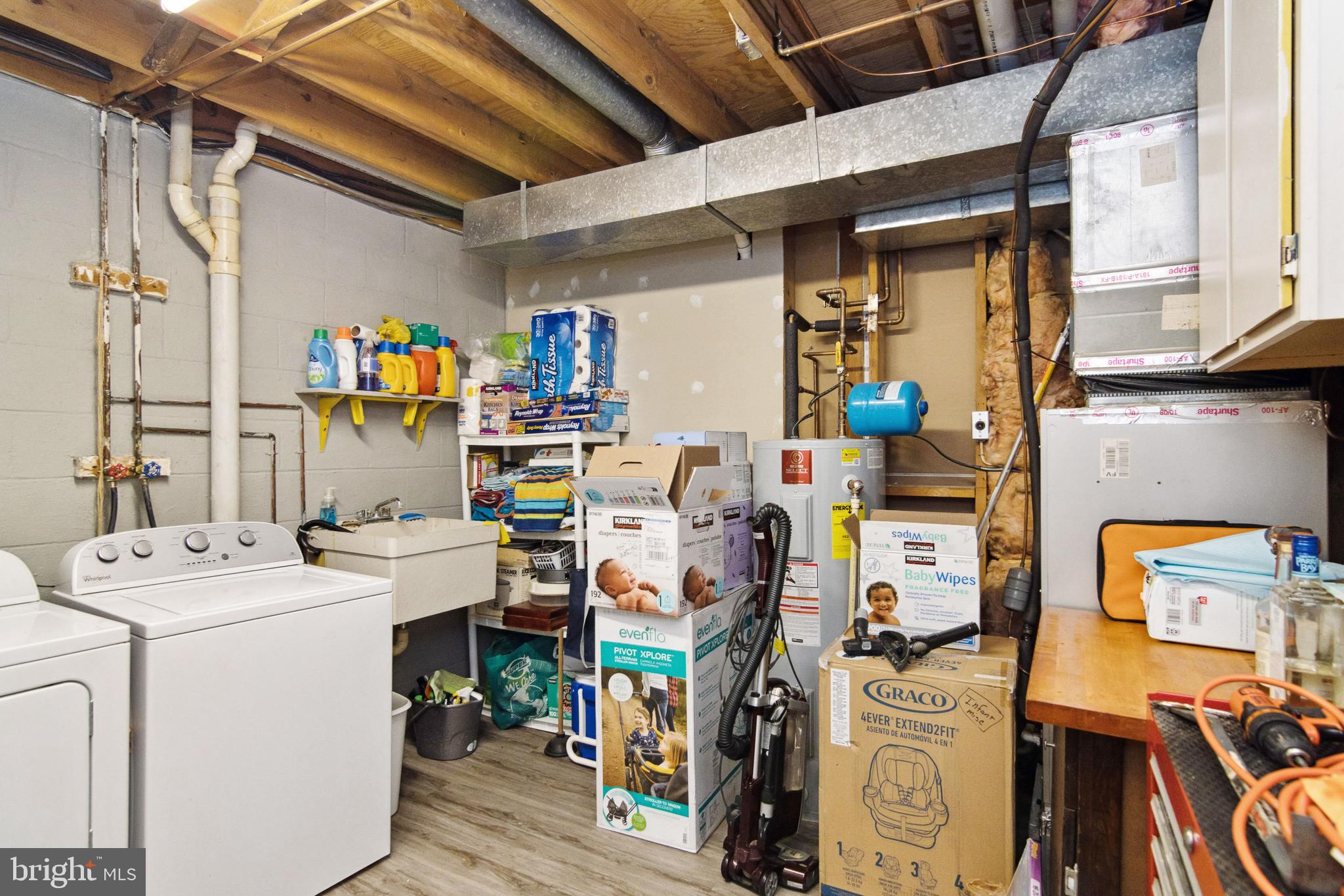 MONTGOMERY WOODS - Residential