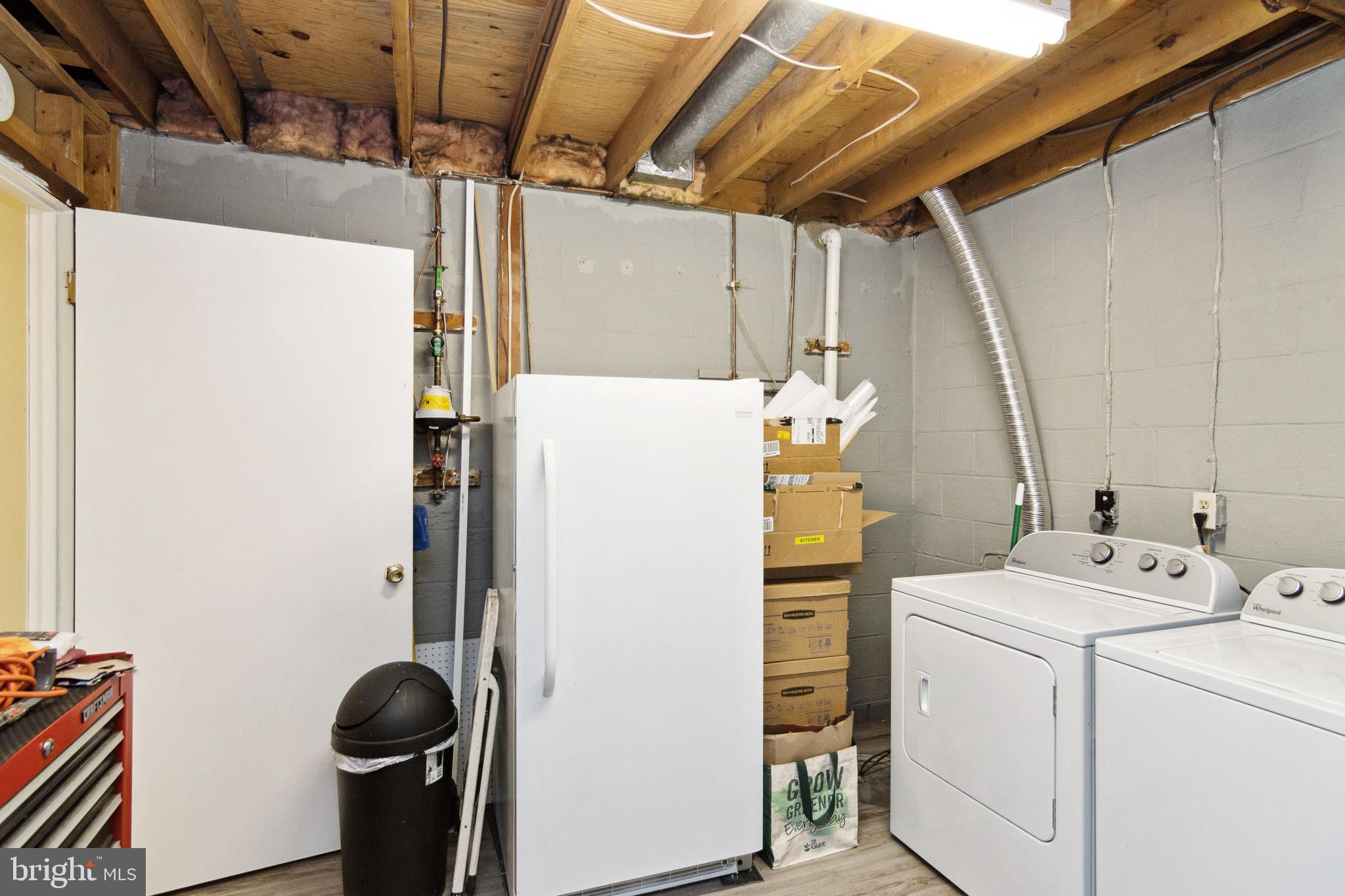 MONTGOMERY WOODS - Residential