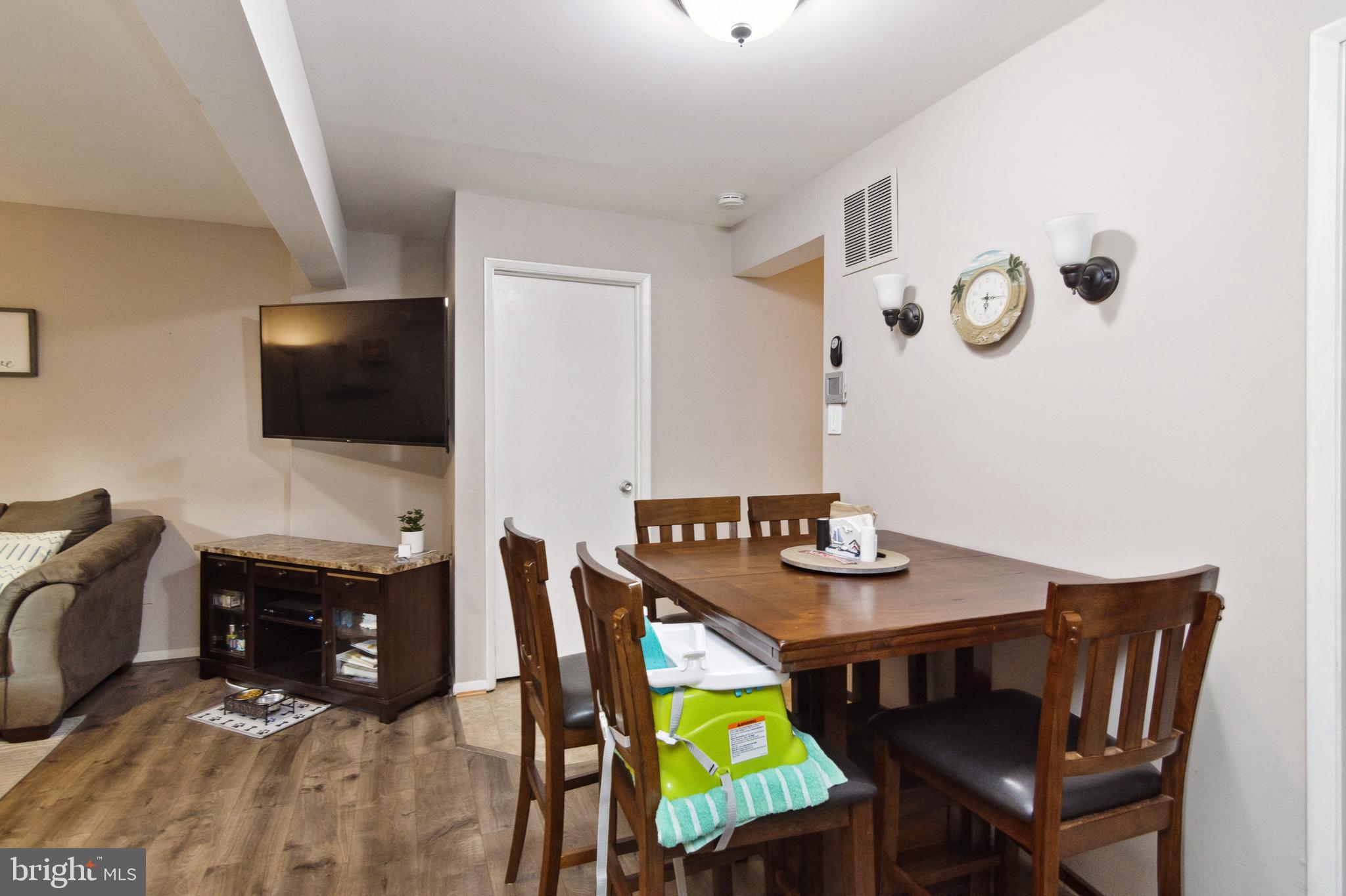 MONTGOMERY WOODS - Residential