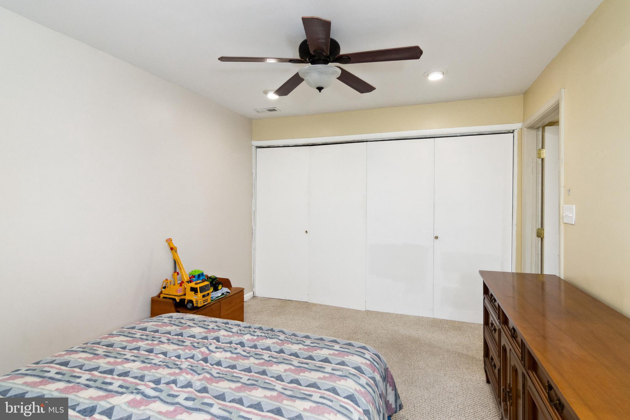 MONTGOMERY WOODS - Residential