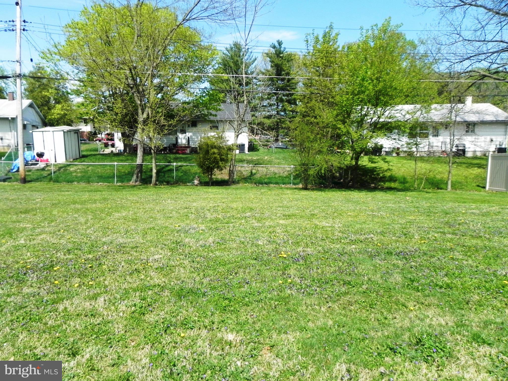 WILLIAMSBURG - Residential