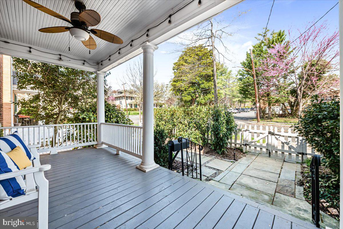 3834 MCKINLEY STREET NW