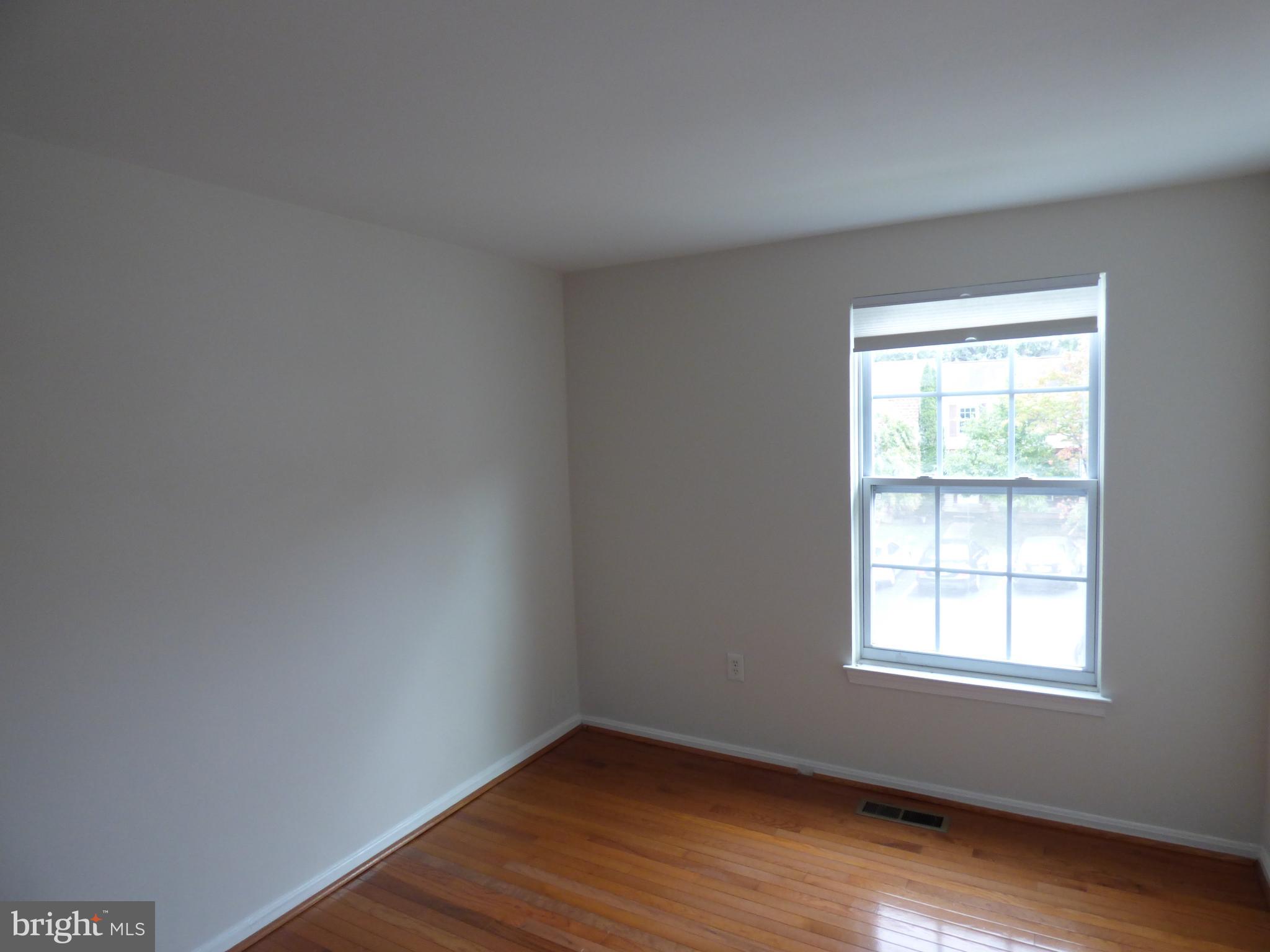 CHURCHILL TOWN SECTOR - Residential Lease