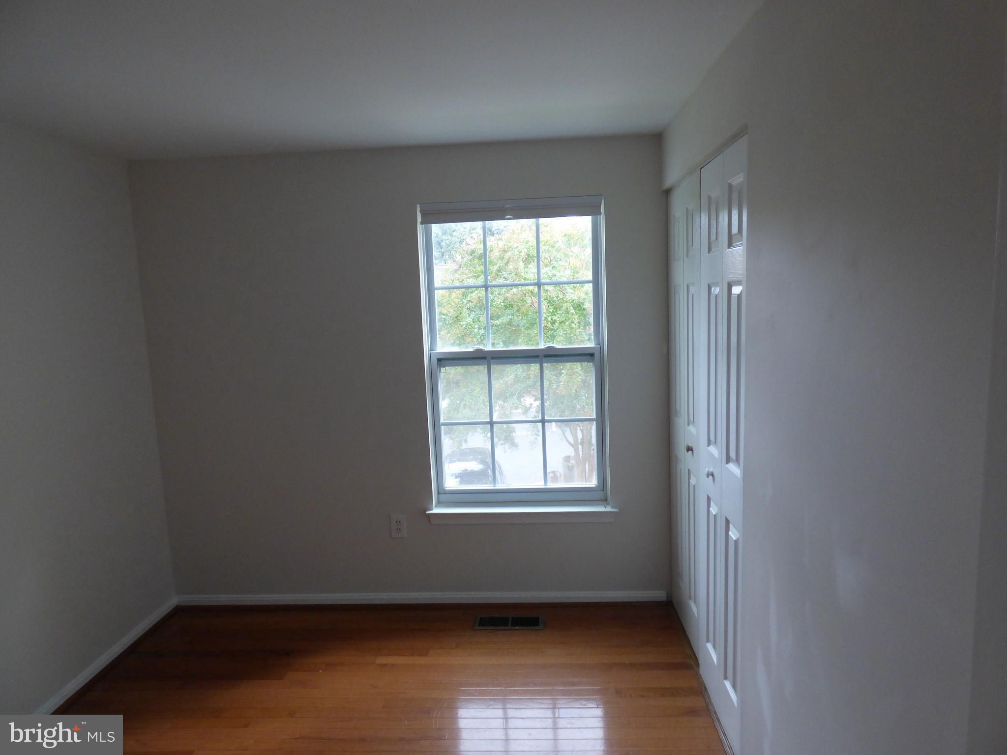 CHURCHILL TOWN SECTOR - Residential Lease