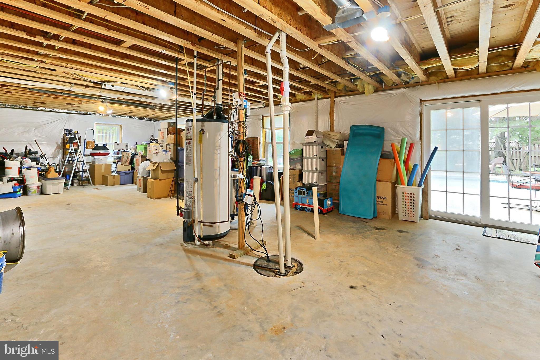 WALNUT HILL - Residential