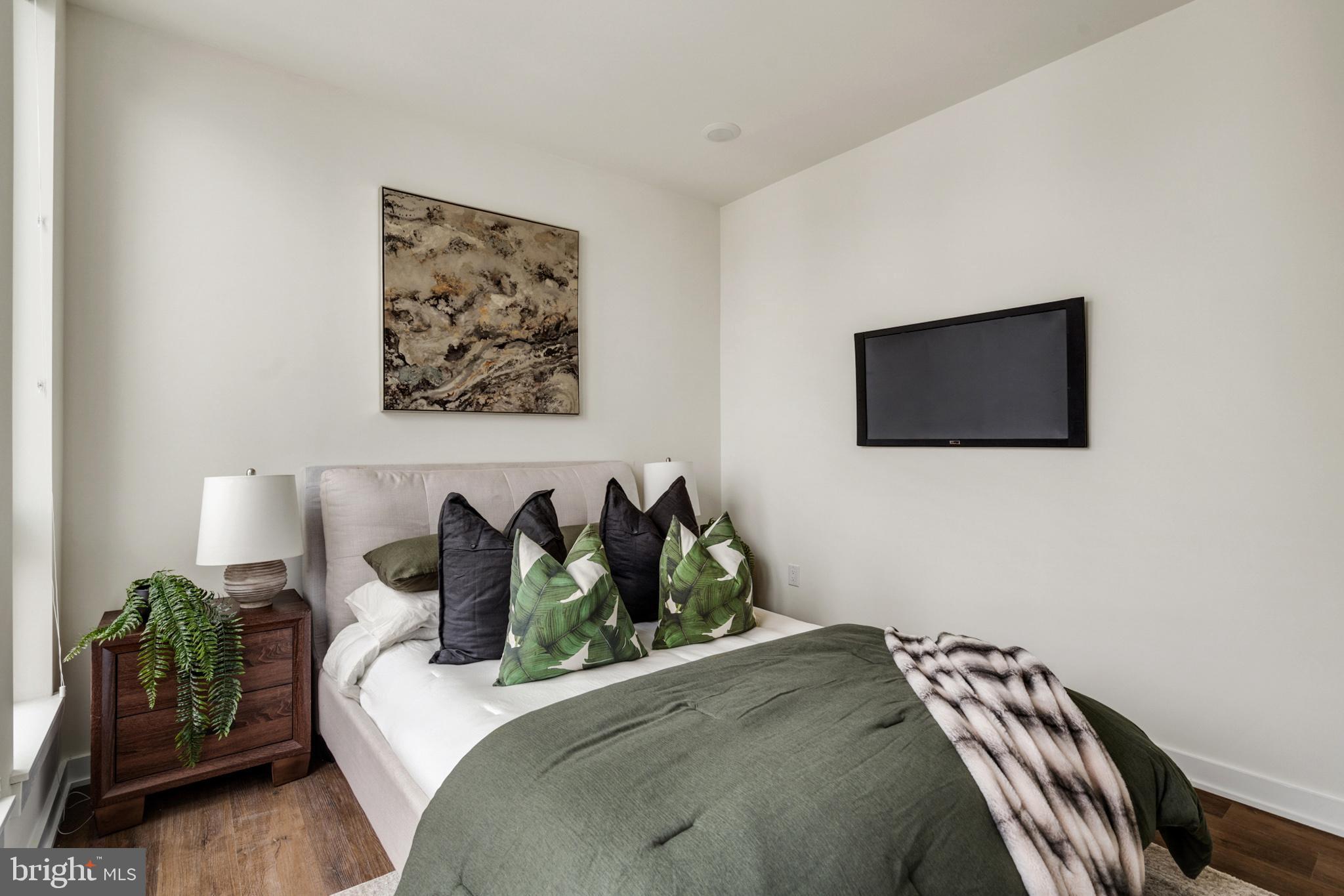 FISHTOWN - Residential Lease