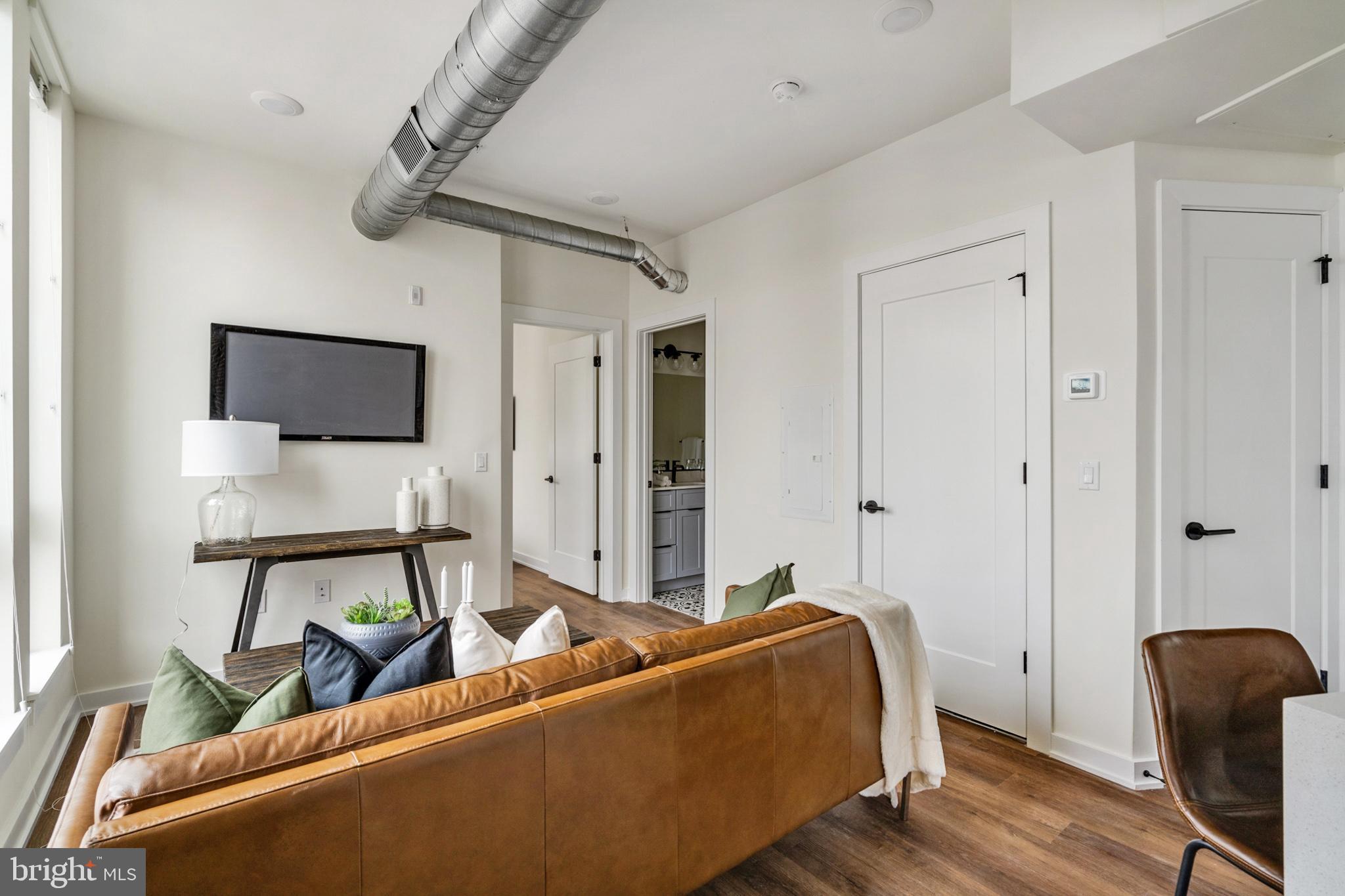 FISHTOWN - Residential Lease