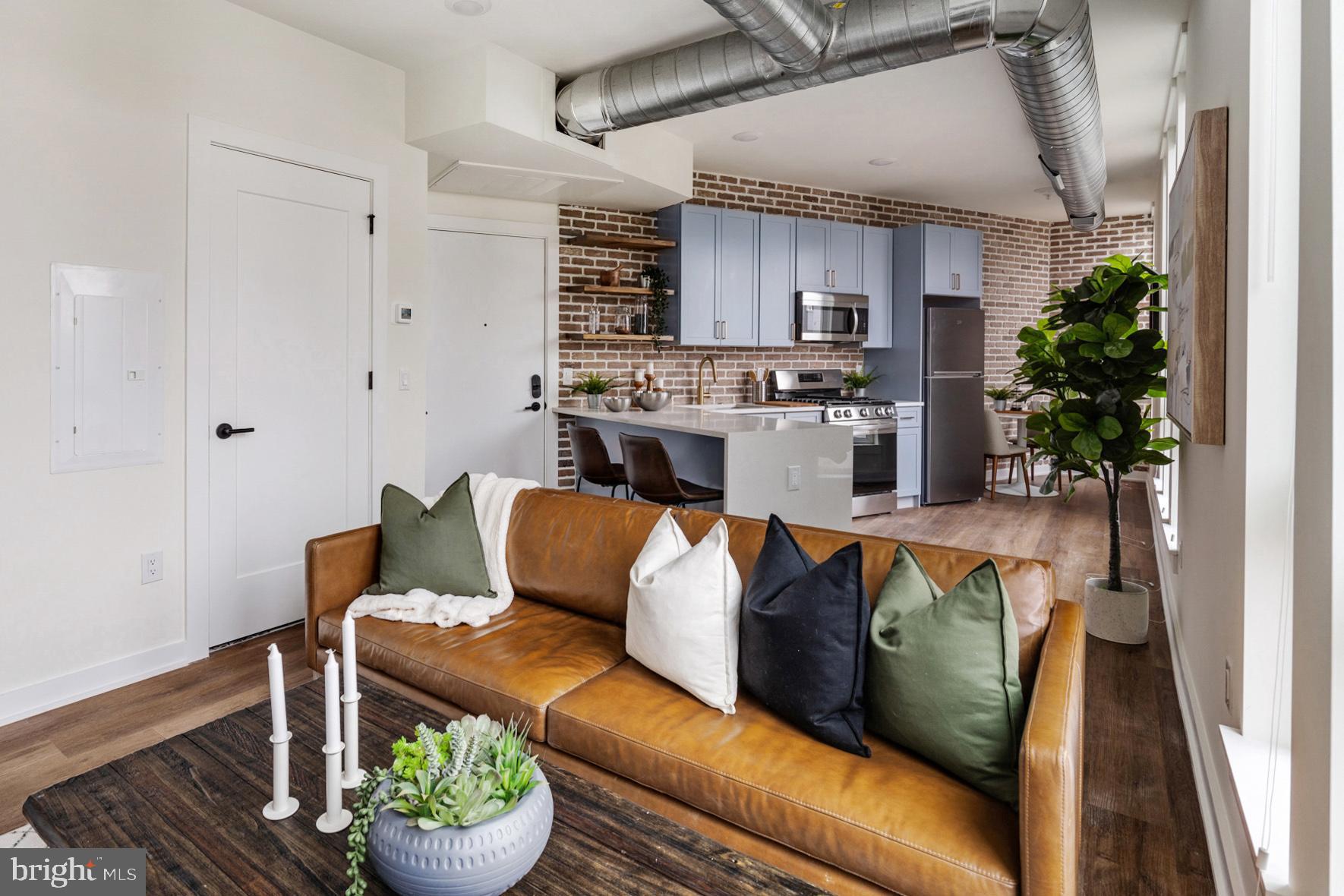 FISHTOWN - Residential Lease