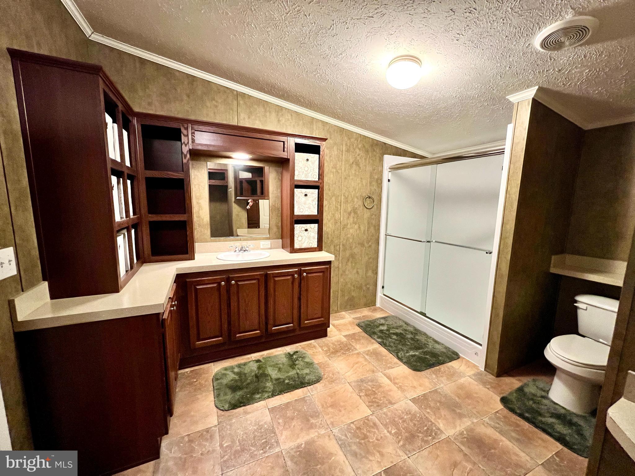 FRIEDEN MANOR - Residential