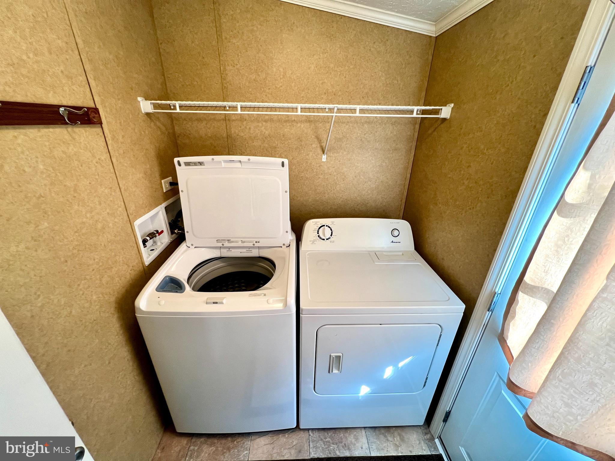 FRIEDEN MANOR - Residential