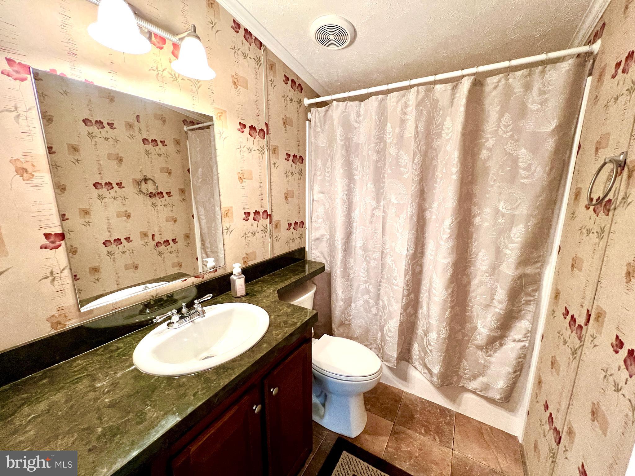 FRIEDEN MANOR - Residential