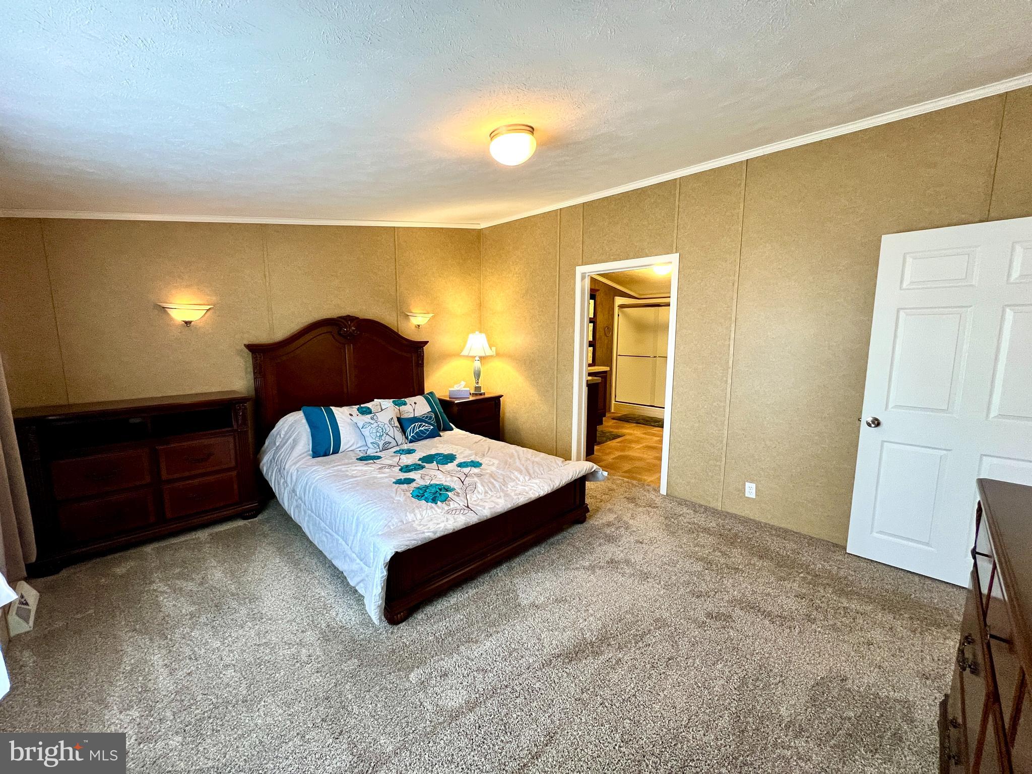 FRIEDEN MANOR - Residential