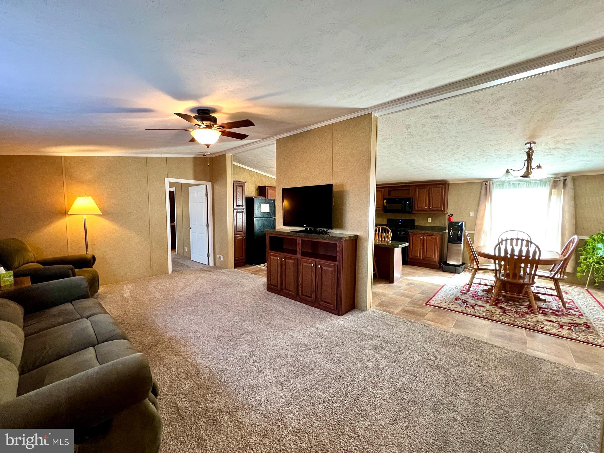 FRIEDEN MANOR - Residential