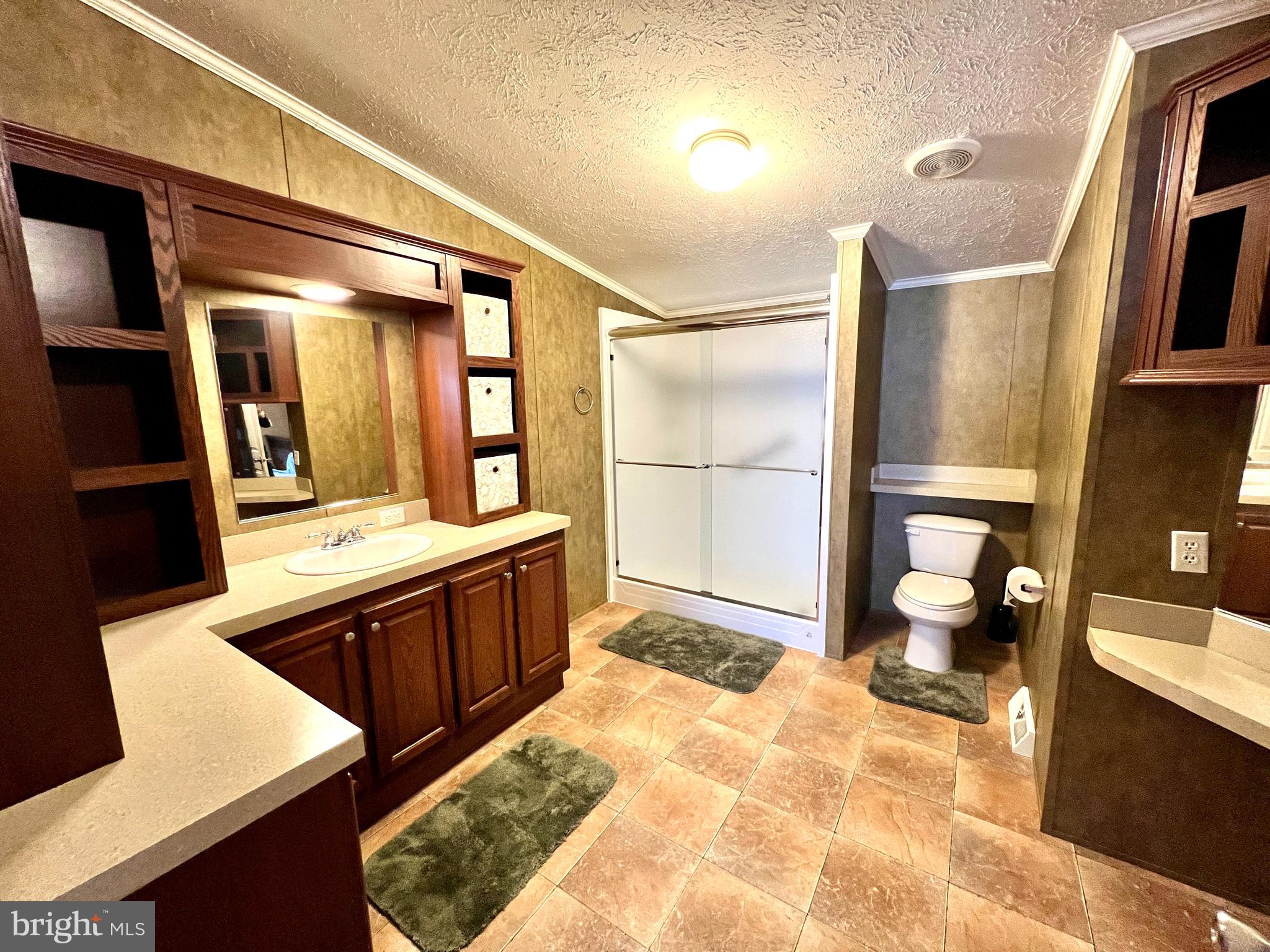 FRIEDEN MANOR - Residential