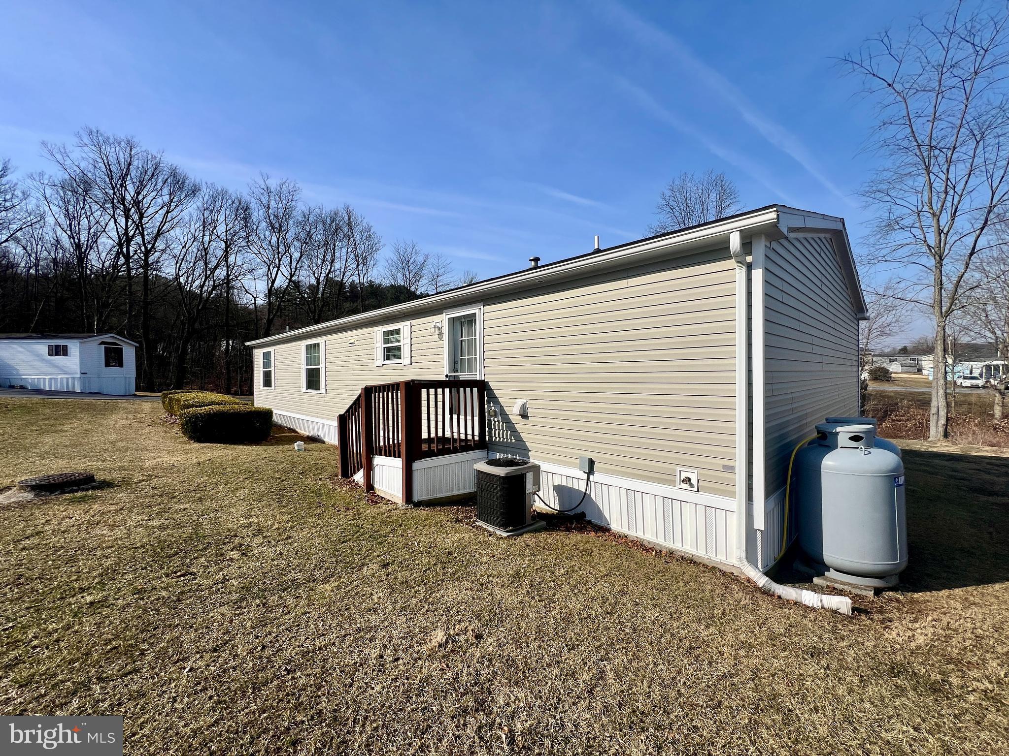 FRIEDEN MANOR - Residential