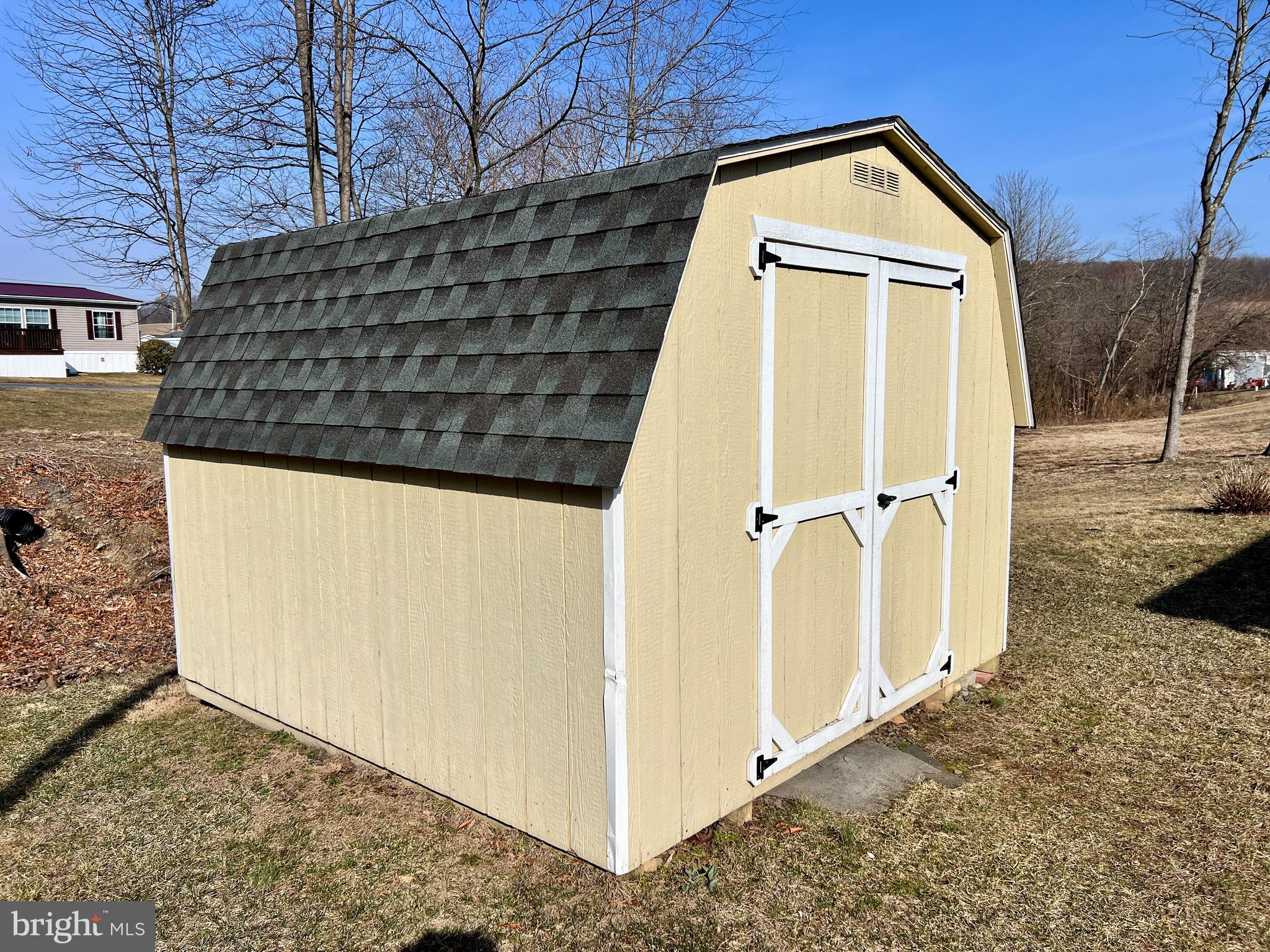 FRIEDEN MANOR - Residential