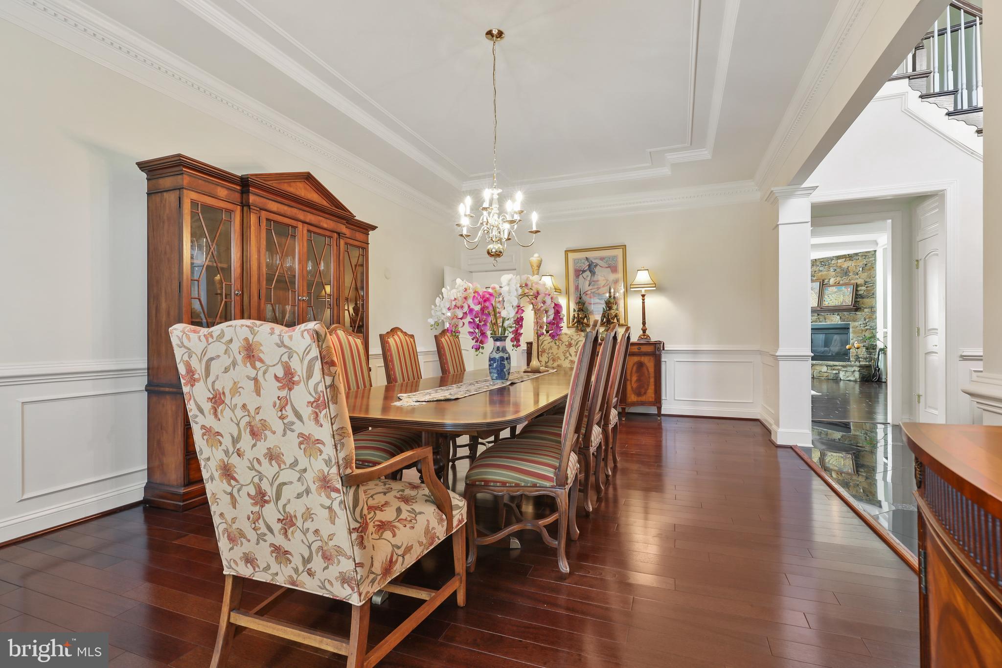 LONG FARM - Residential