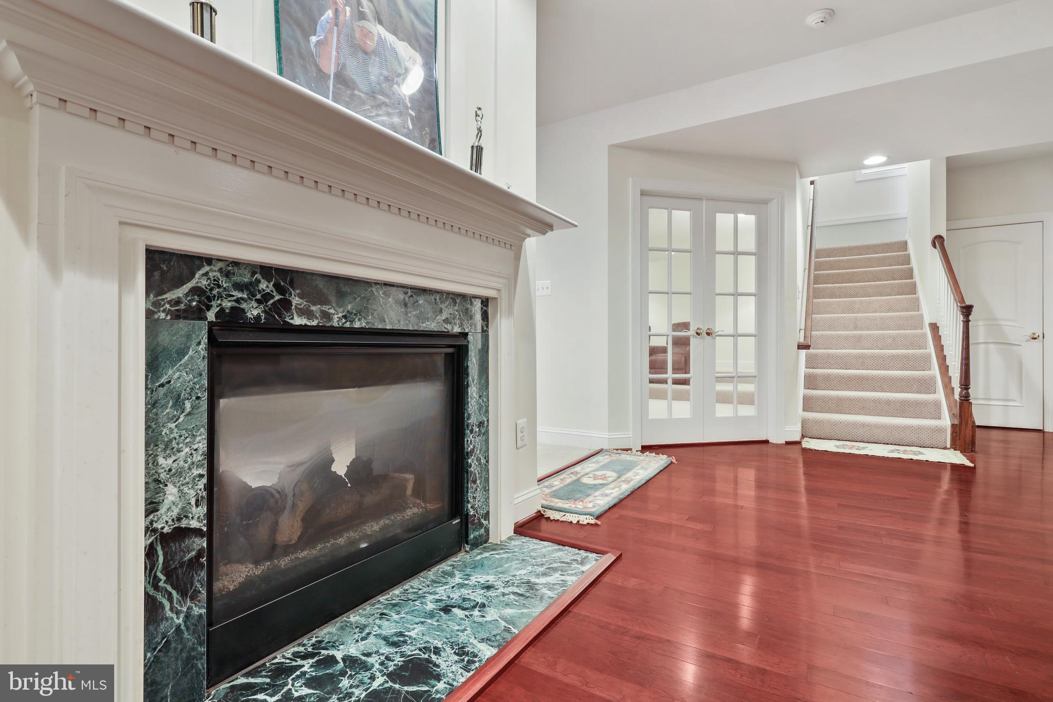 LONG FARM - Residential