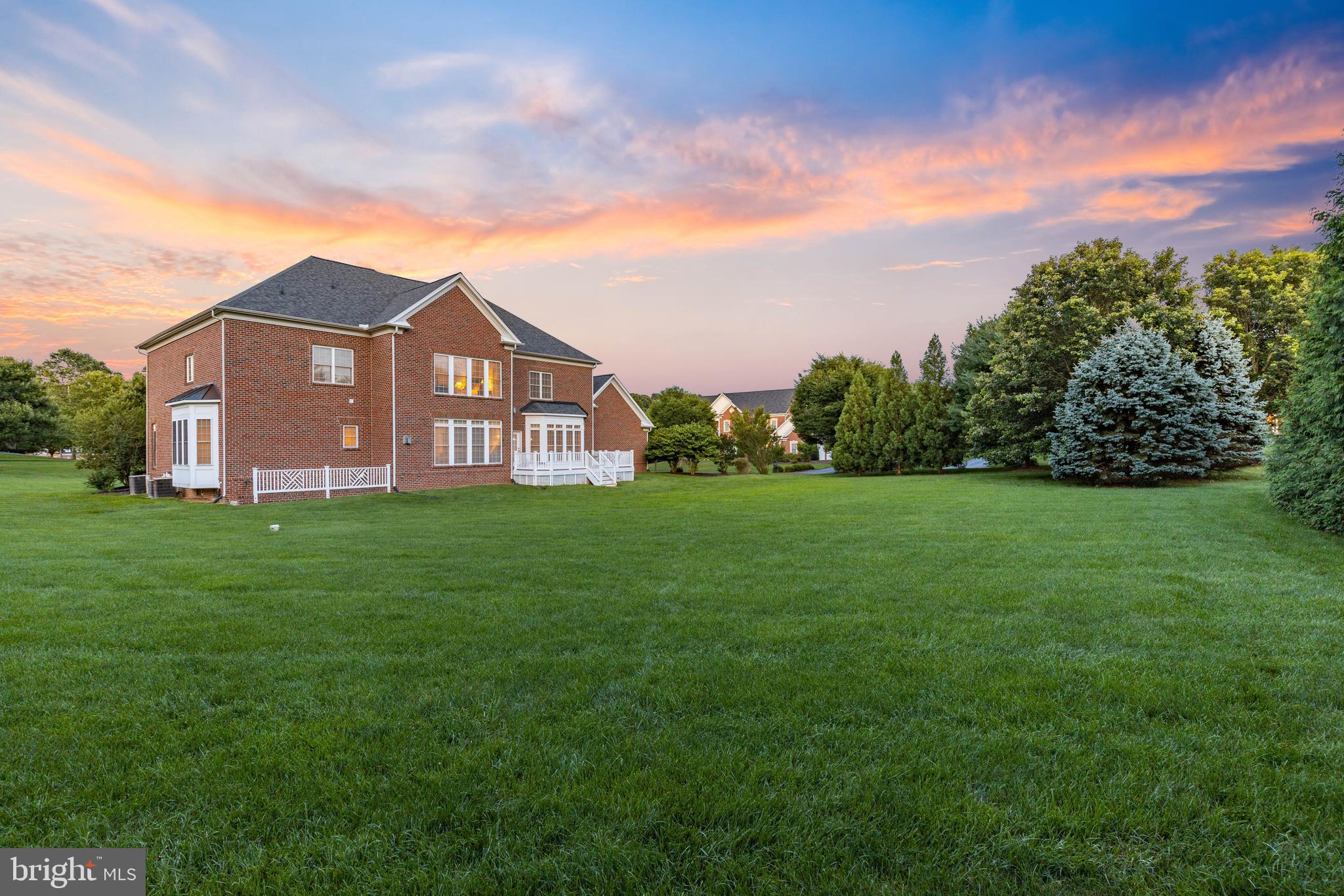 LONG FARM - Residential