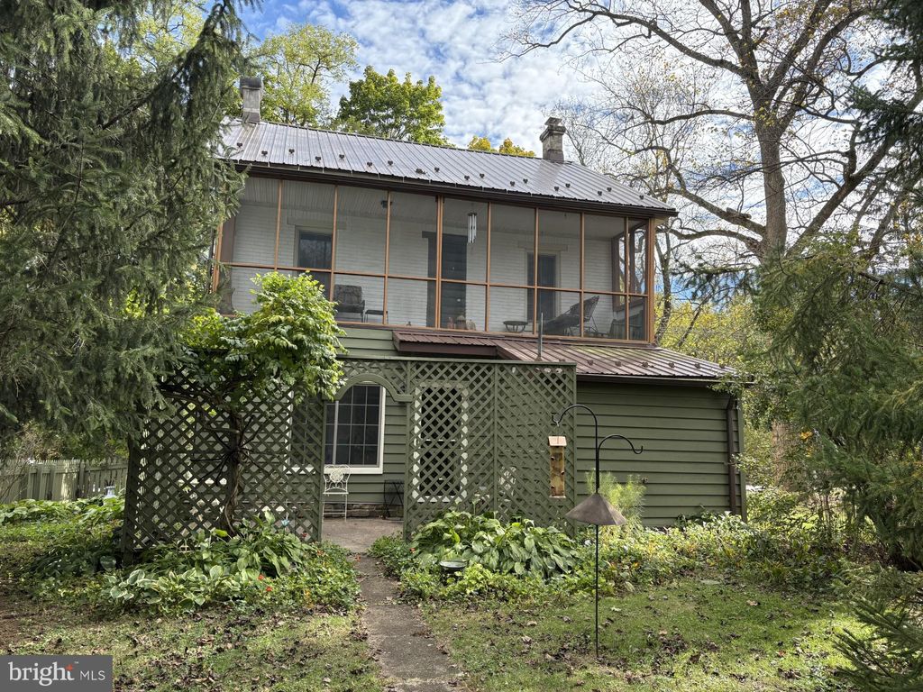 Photo of 113 Race Street, BOILING SPRINGS, PA 17007 (MLS # PACB2047746)
