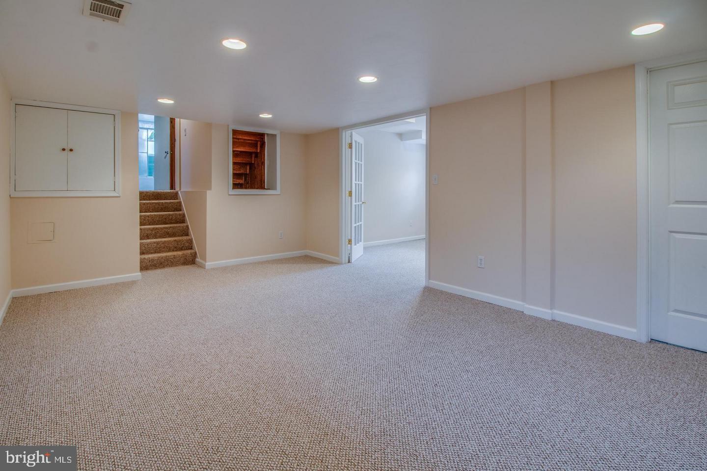 GLEN FOREST - Residential Lease